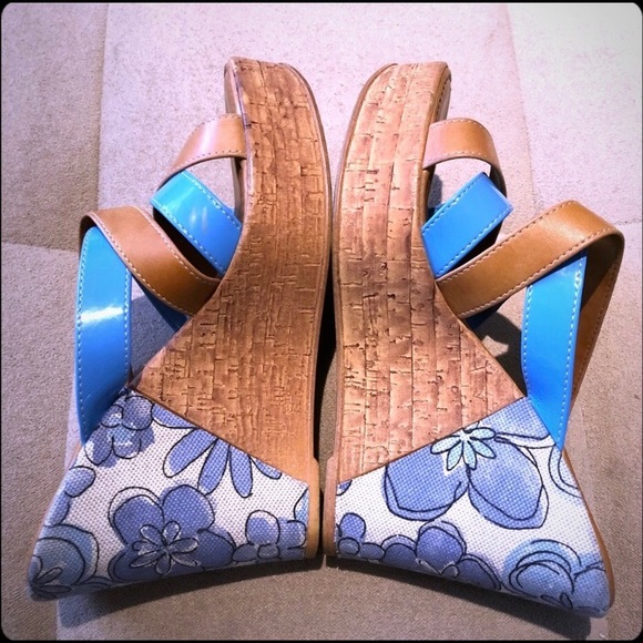 Shoes - Italian Design Wedges 7.5